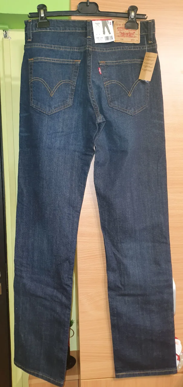 Levi’s Blugi Bărbați – Stare impecabilă – W30 L34 – fotografia 3 din 8