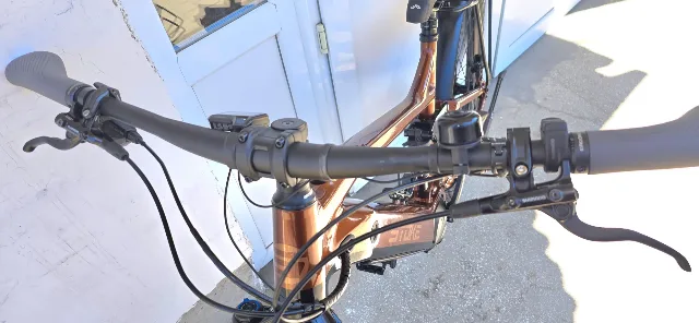 Bicicleta electrica full suspension – fotografia 7 din 8
