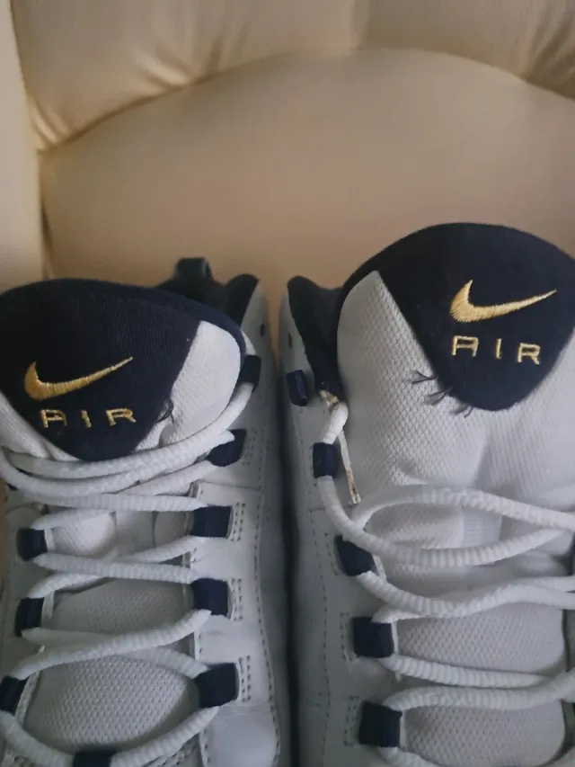 Adidasi Nike Air din piele nr 38 – fotografia 4 din 8