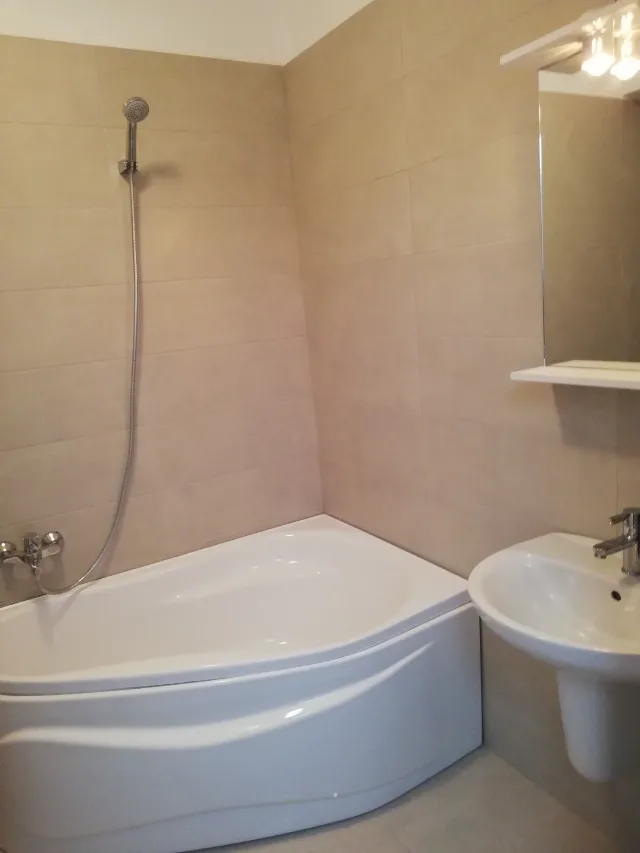 Proprietar inchiriez garsoniera decomandata in Militari Residence – fotografia 4 din 8