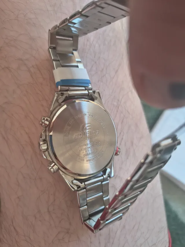 ceas Casio edifice solar nou cu eticheta pe el, detalii in foto – fotografia 3 din 8
