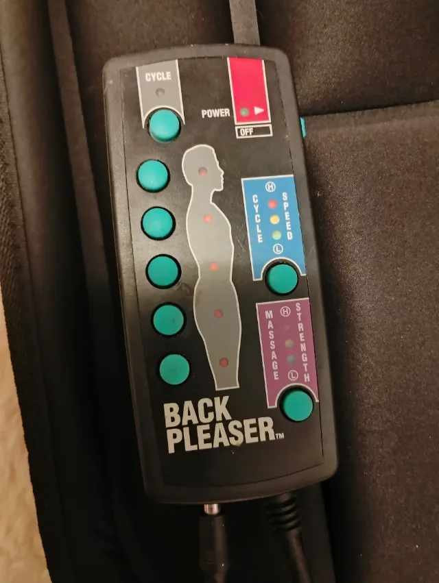 Husă Scaun Auto cu Masaj și Încălzire HoMedics Back Pleaser Vintage, Stare Foarte Bună – fotografia 2 din 7
