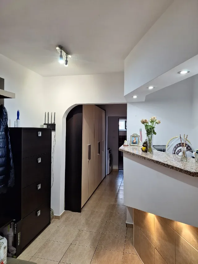 Apartament de vanzare 3 camere(69 mp) direct de la proprietar – fotografia 2 din 7