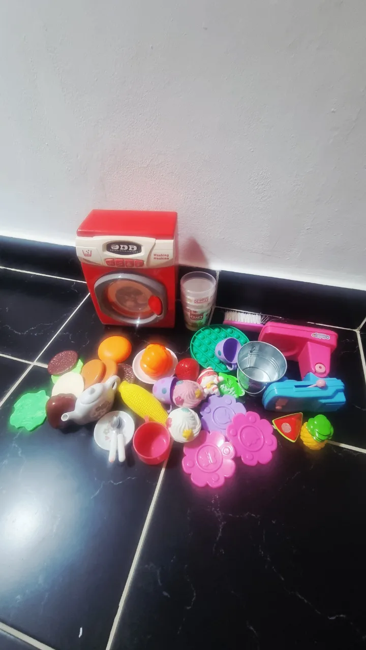 Jucării pentru copii – fotografia 1 din 8