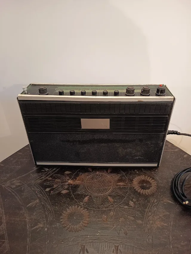 Radio vechi Gloria 3 – fotografia 8 din 8