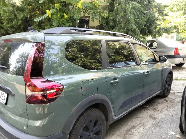 Dacia Jogger Extreme Plus | 7 Locuri | ECO-G (Benzină + GPL) | 23.000 km | Garanție – fotografia 4 din 5