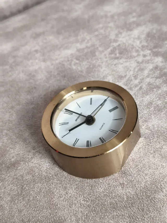 Ceas de birou vintage STAIGER – Alamă masivă, mecanism Quartz, Germania – fotografia 7 din 7