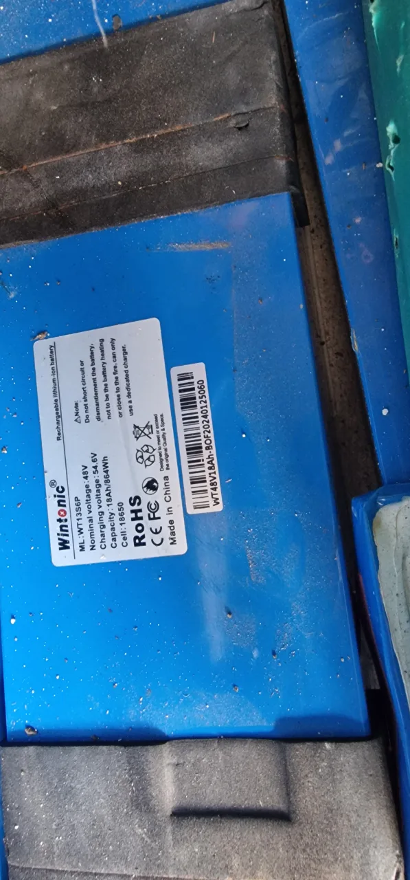 vând baterii de 36v si de 48v – fotografia 4 din 4