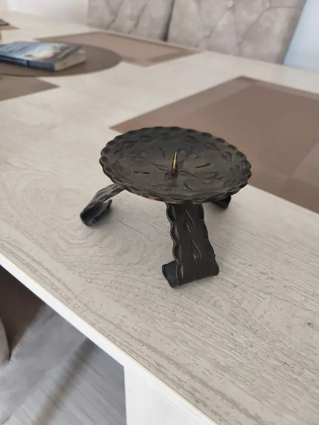 Suport Lumânare Vintage din Cupru Brut Bătut Manual – Stil Brutalist / Rustic Anii '60-'70 – fotografia 6 din 6