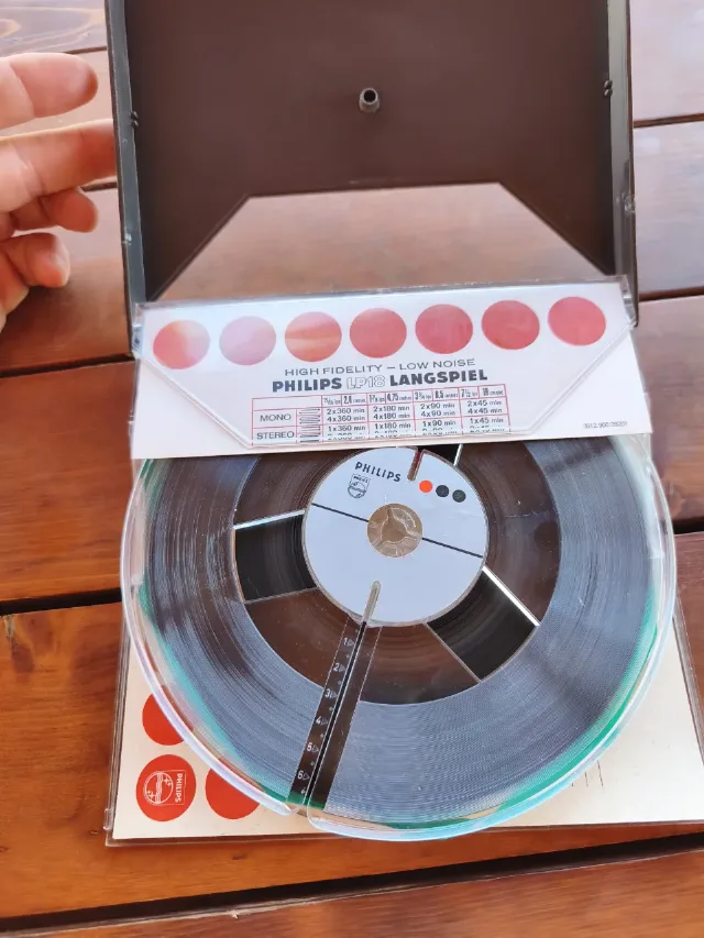 Bandă magnetofon vintage Philips LP18 Langspiel (18 cm / 540m) – Low Noise – fotografia 8 din 8