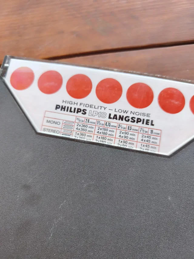 Bandă magnetofon vintage Philips LP18 Langspiel (18 cm / 540m) – Low Noise – fotografia 5 din 8