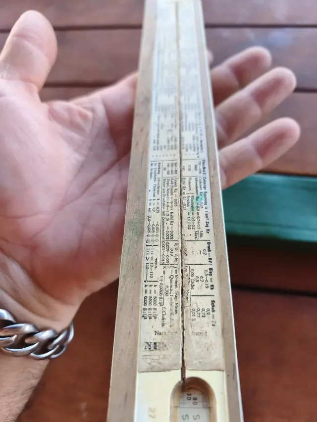 Rigla Calcul Vintage FABER-CASTELL (Ediție Tehnică Inginerie Civilă / Beton Armat) – Cu Toc Original – fotografia 7 din 8