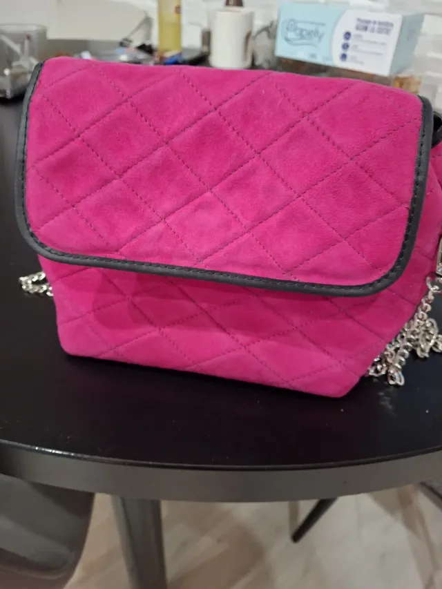 Geanta piele intoarsa fuchsia – fotografia 4 din 5