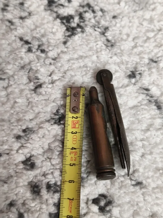Brichetă de tranșee vintage (Trench Art) cu accesorii curățare pipă – De colecție – fotografia 2 din 8
