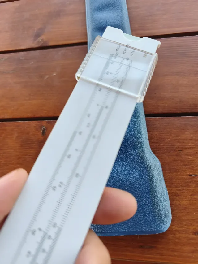 Riglă de calcul vintage Nestler Alpha No. 0251 – Cu etui original, stare excelentă – fotografia 7 din 7