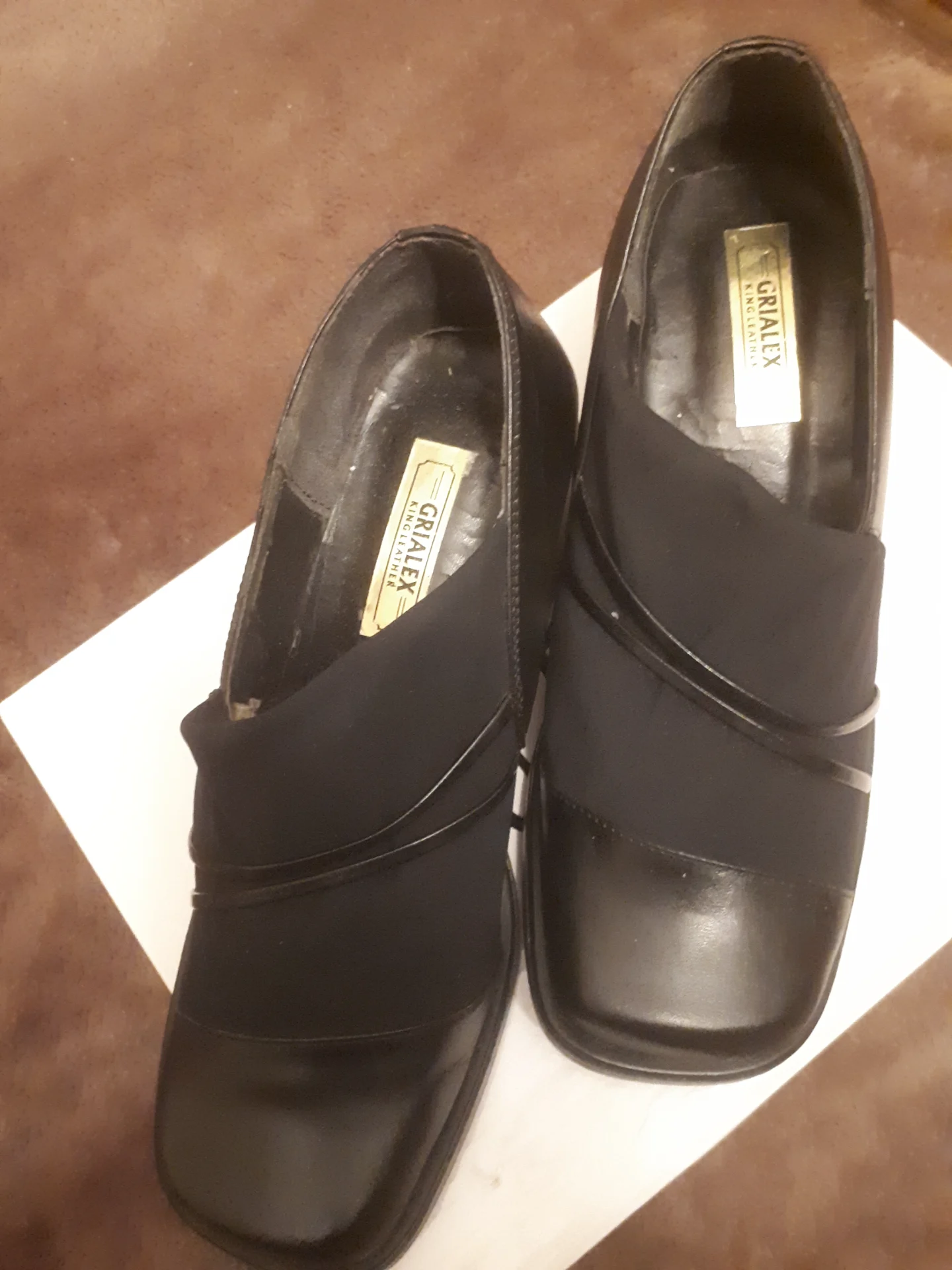 Pantofi de damă  din piele naturală  combinat cu material textil elastic, noi,fără eticheta – Suceava, Suceava