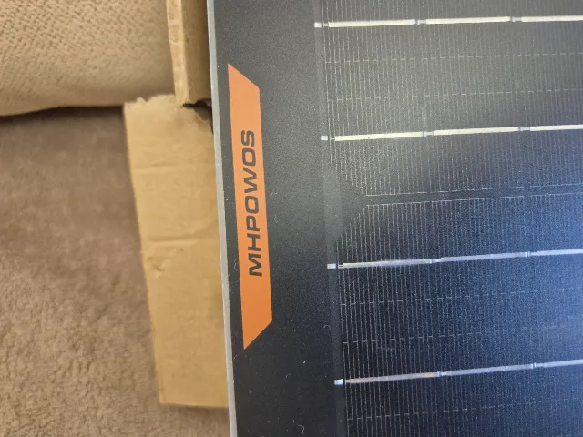 Incarcator solar pentru baterii auto de 12V 30W – fotografia 4 din 5