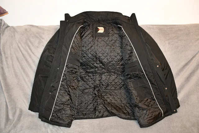 Scurta barbateasca de iarna marime 62-64 culoare neagra gluga detasabila – fotografia 2 din 4