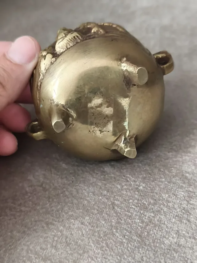 Arzător tămâie / Vas decorativ asiatic din alamă, model trepied – fotografia 6 din 8
