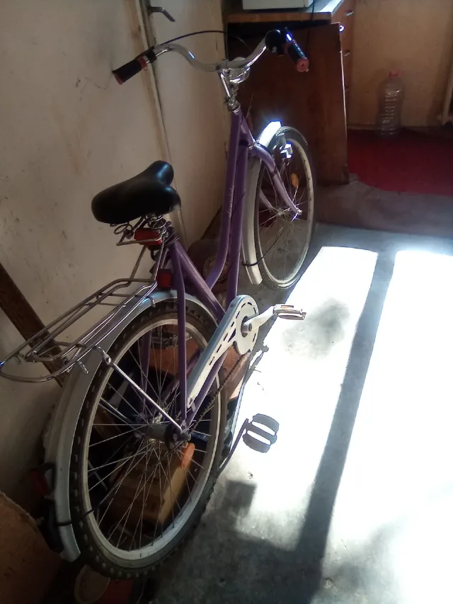bicicleta  3 sferturi  violet – Sector 3, București