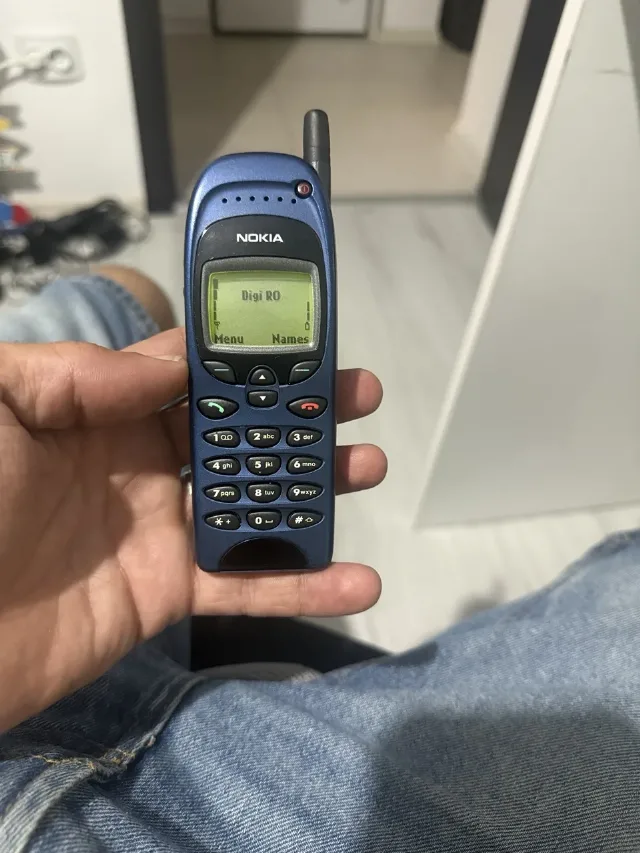 Nokia 6150 impecabil – fotografia 1 din 7
