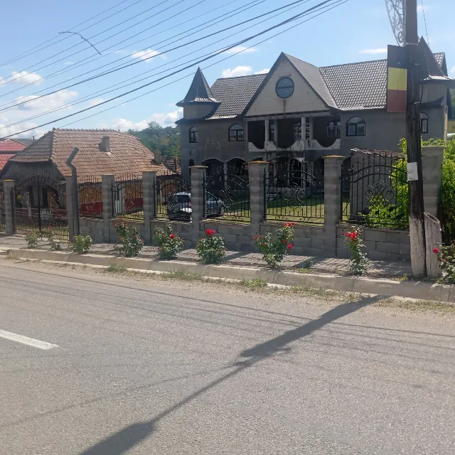 vând casă în comuna frata județul Cluj – fotografia 2 din 5