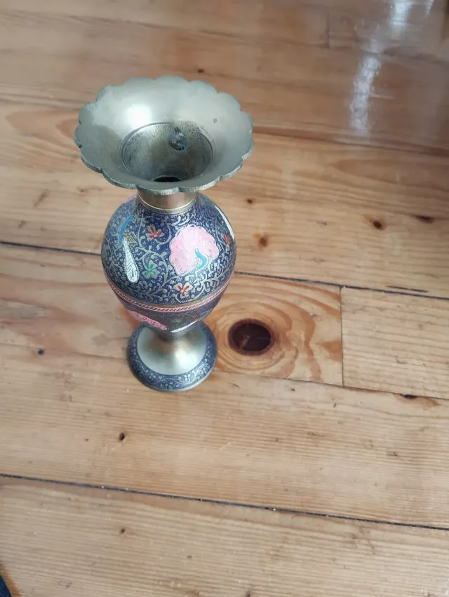Vase vechi Alpaca – fotografia 6 din 7