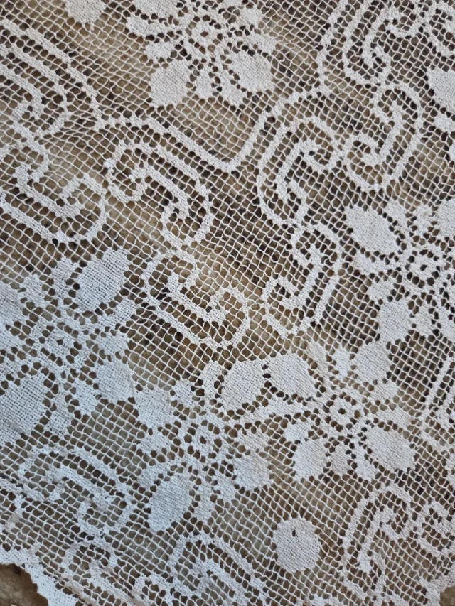 Față de masă croșetat – fotografia 3 din 3