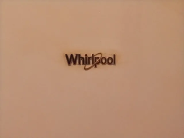 Frigider Whirlpool un vând un frigider – fotografia 3 din 5