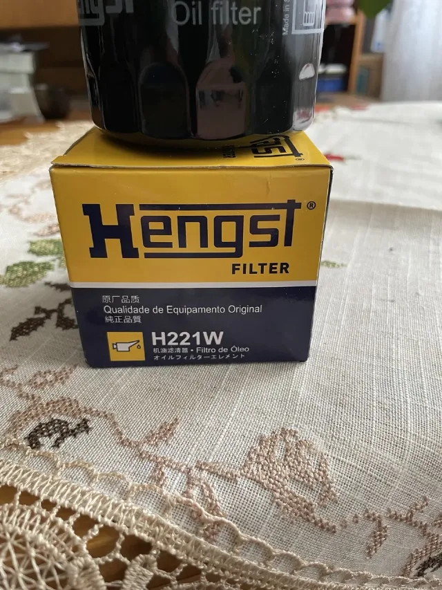 Filtru ulei HENGST H221W – fotografia 2 din 3