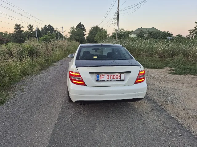 mercedes c180 2012  euro 5 – fotografia 5 din 8