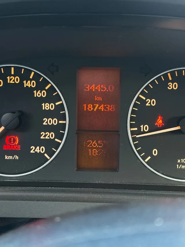 Mercedes Benz W169, A170, benzină, manuală, 2004 – fotografia 4 din 8