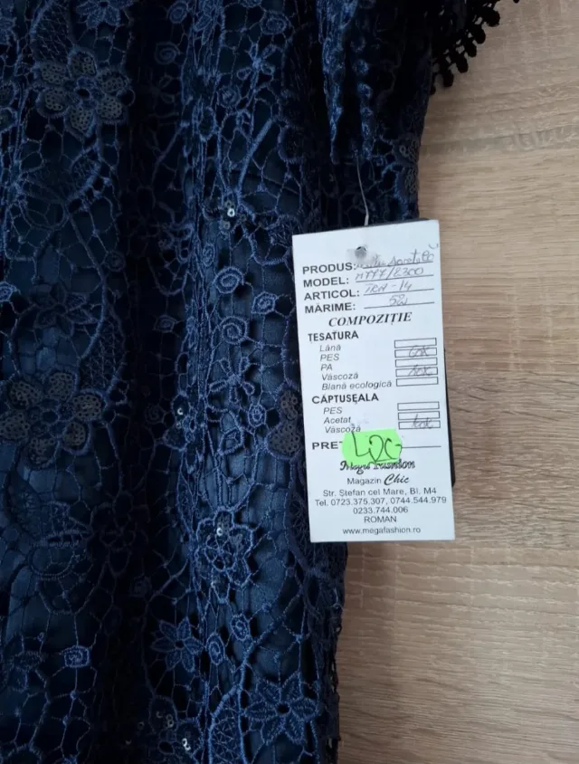 Vând rochie damă – fotografia 4 din 4