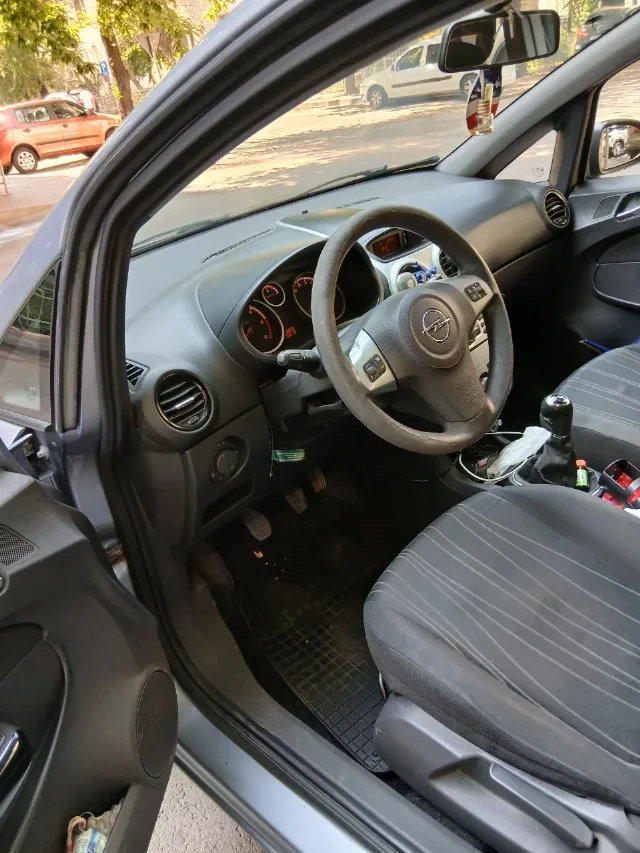 Opel Corsa D -1.3 -2009- Eco flex – fotografia 2 din 8