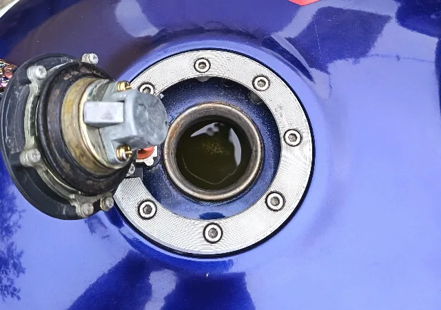 REZERVOR / suzuki / gsxr / 600 / 750 / SRAD – fotografia 5 din 8