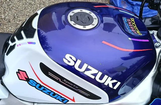 REZERVOR / suzuki / gsxr / 600 / 750 / SRAD – fotografia 8 din 8
