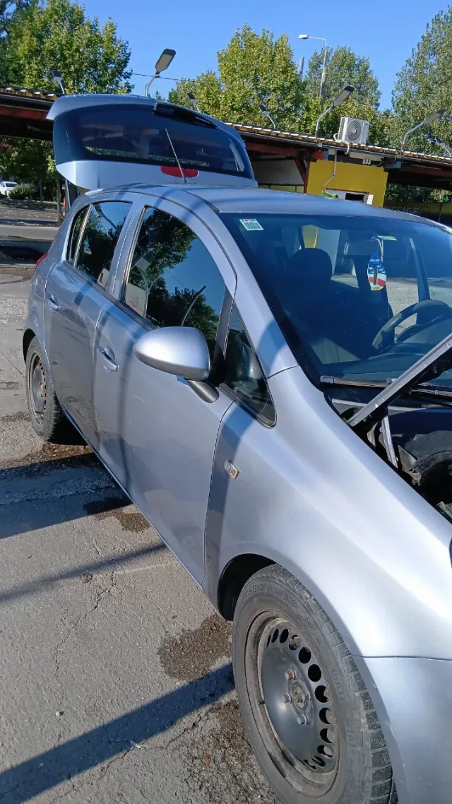 Opel Corsa D -1.3 -2009- Eco flex – fotografia 8 din 8