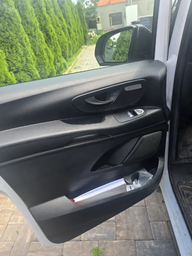 Mercedez vito tracțiune  fata, 1800 – fotografia 8 din 8