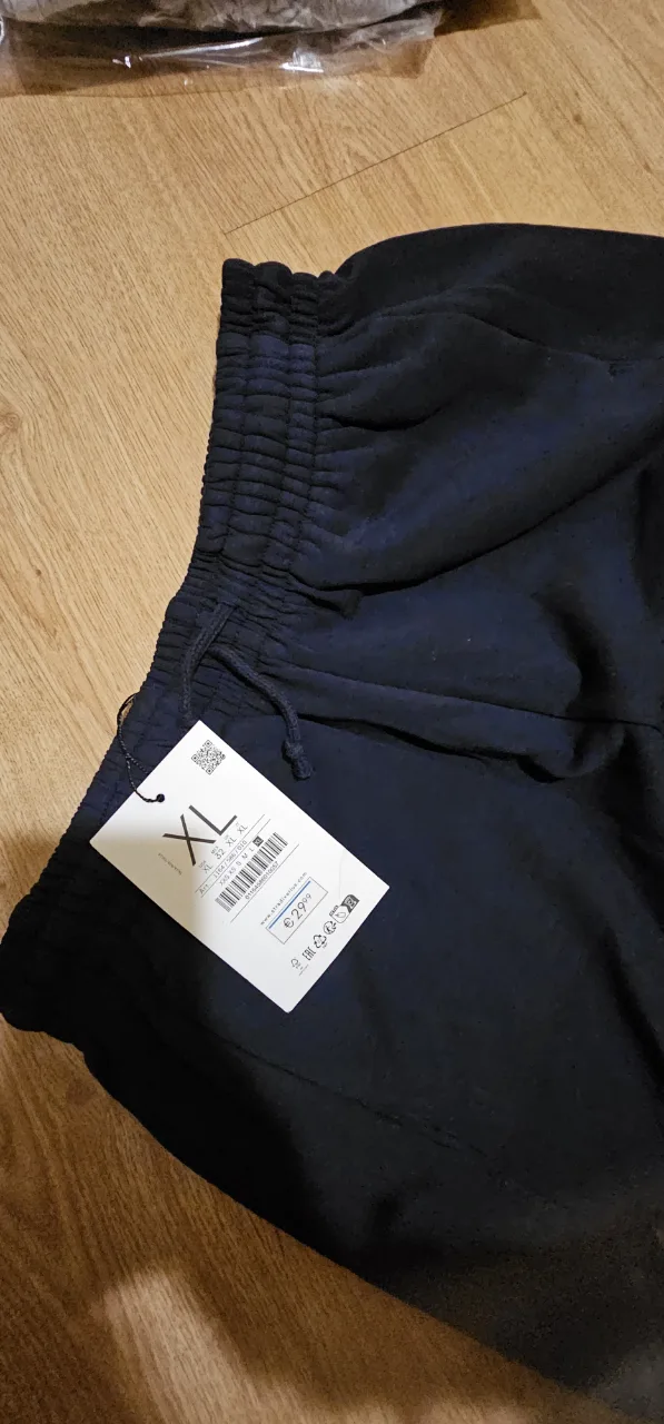 PANTALONI TRENING STRADIVARIUS – fotografia 4 din 7