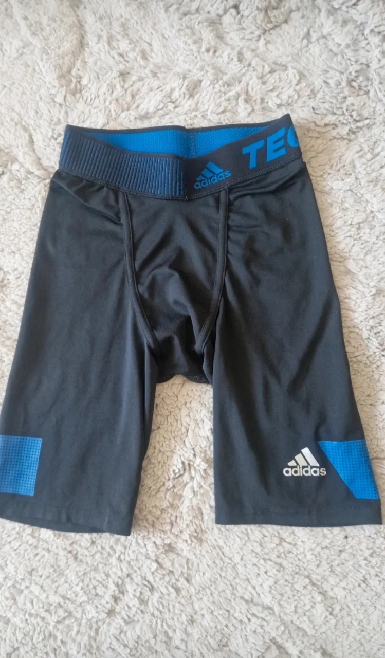 Colanti scurți de compresie Adidas Techfit Climacool – fotografia 1 din 4