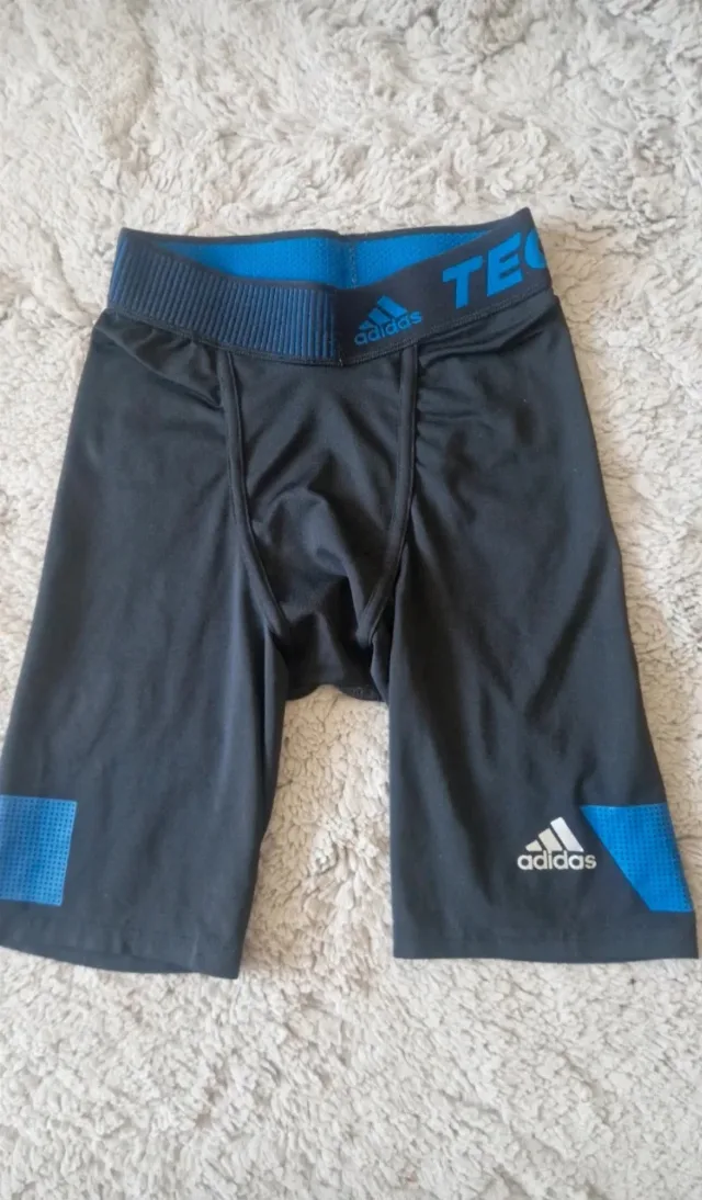 Colanti scurți de compresie Adidas Techfit Climacool – Sector 3, București