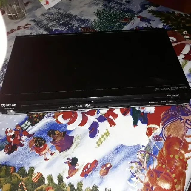 Se vinde Toshiba DVD player HDMI – Oradea, Bihor