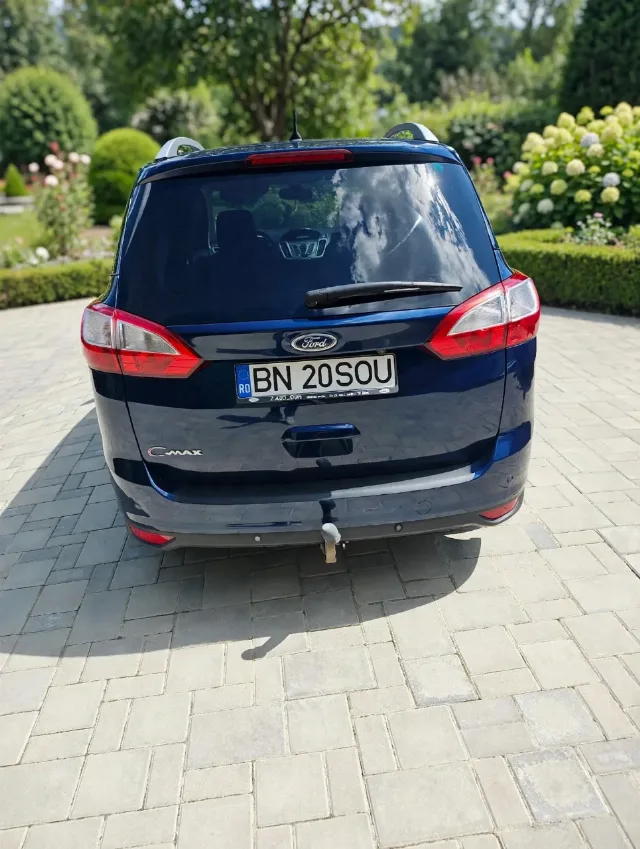 vând Ford focus grad c-max , titanium , automat , 2.0 – fotografia 5 din 8