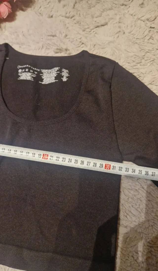 Crop top negru cu mânecă lungă, Primark – fotografia 4 din 5