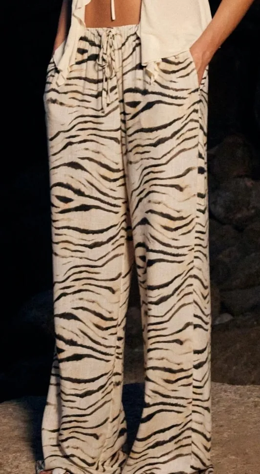 PANTALONI IN STRADIVARIUS – fotografia 4 din 7