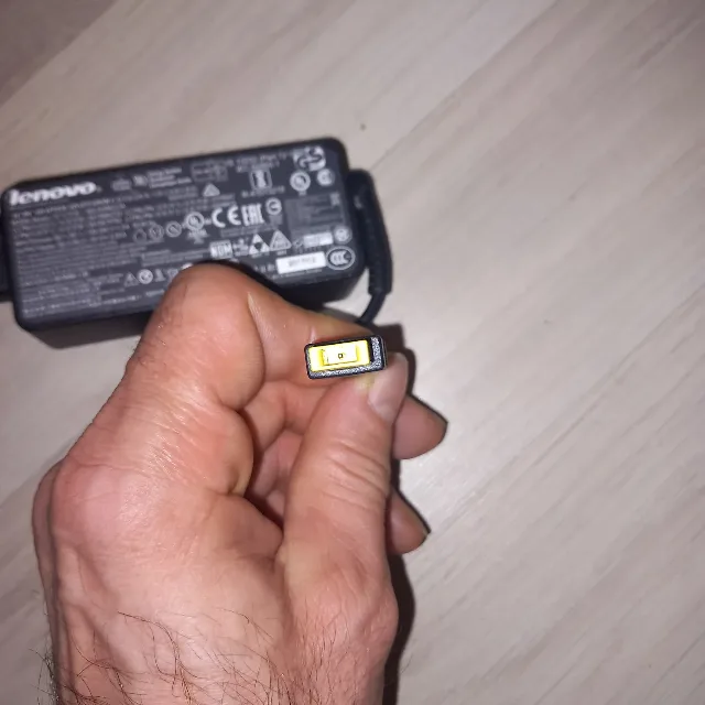 incarcator leptop de leptop stare buna – fotografia 2 din 3