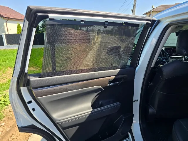 Toyota Highlander – fotografia 4 din 8