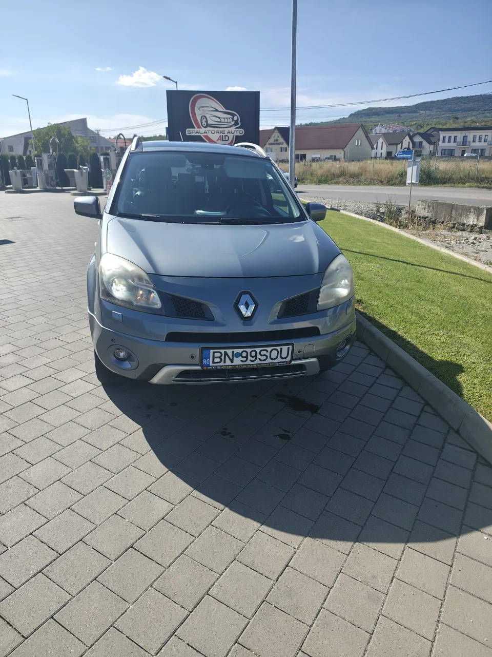Vând Renault koleos , automat, 4x4 , 2.0 d, Bose 2009 – Bistrița-Năsăud, Bistrița-Năsăud