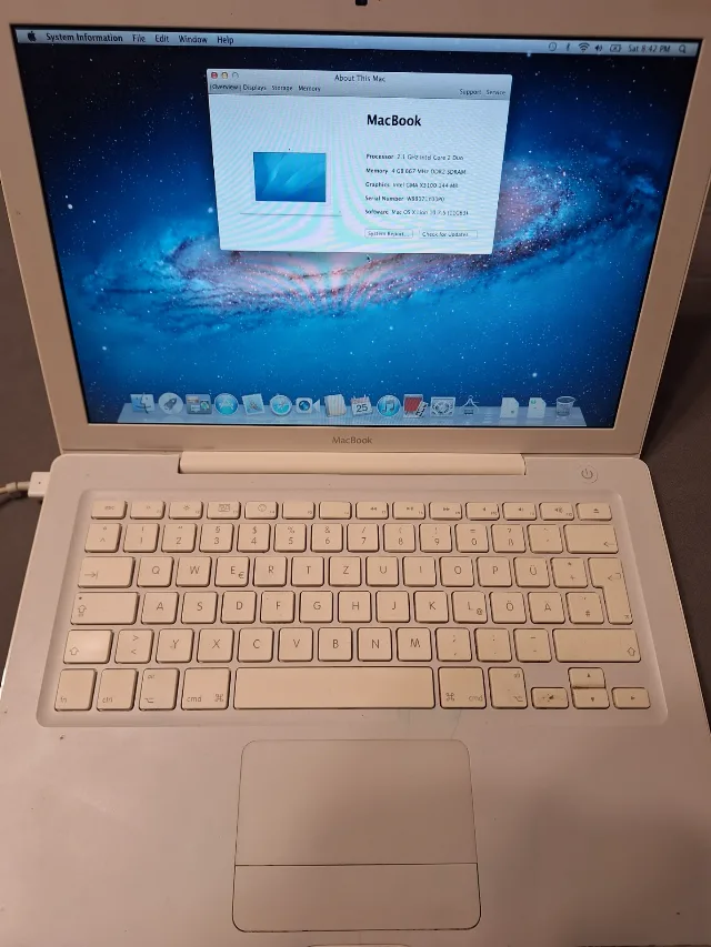 LAPTOP Apple MacBook A1181 – fotografia 2 din 8