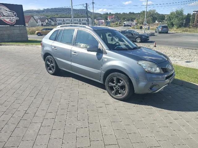 Vând Renault koleos , automat, 4x4 , 2.0 d, Bose 2009 – fotografia 2 din 8